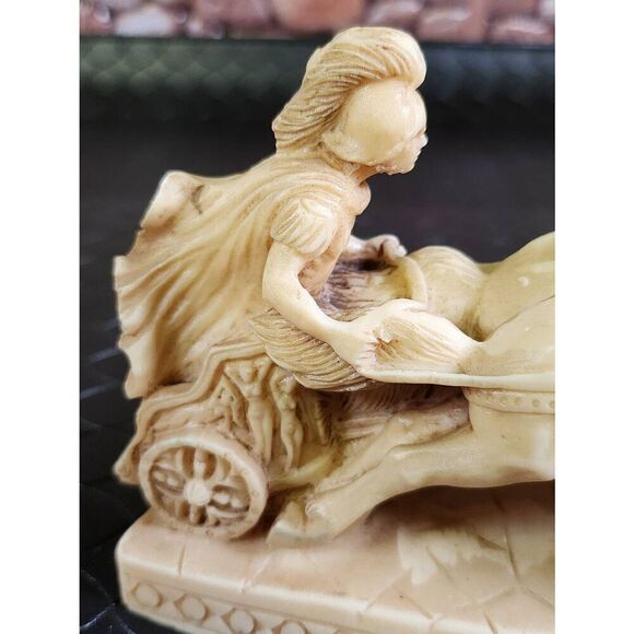Vintage Sculpture Of Gladiator On Chariot With Horses - Picture 5 of 9